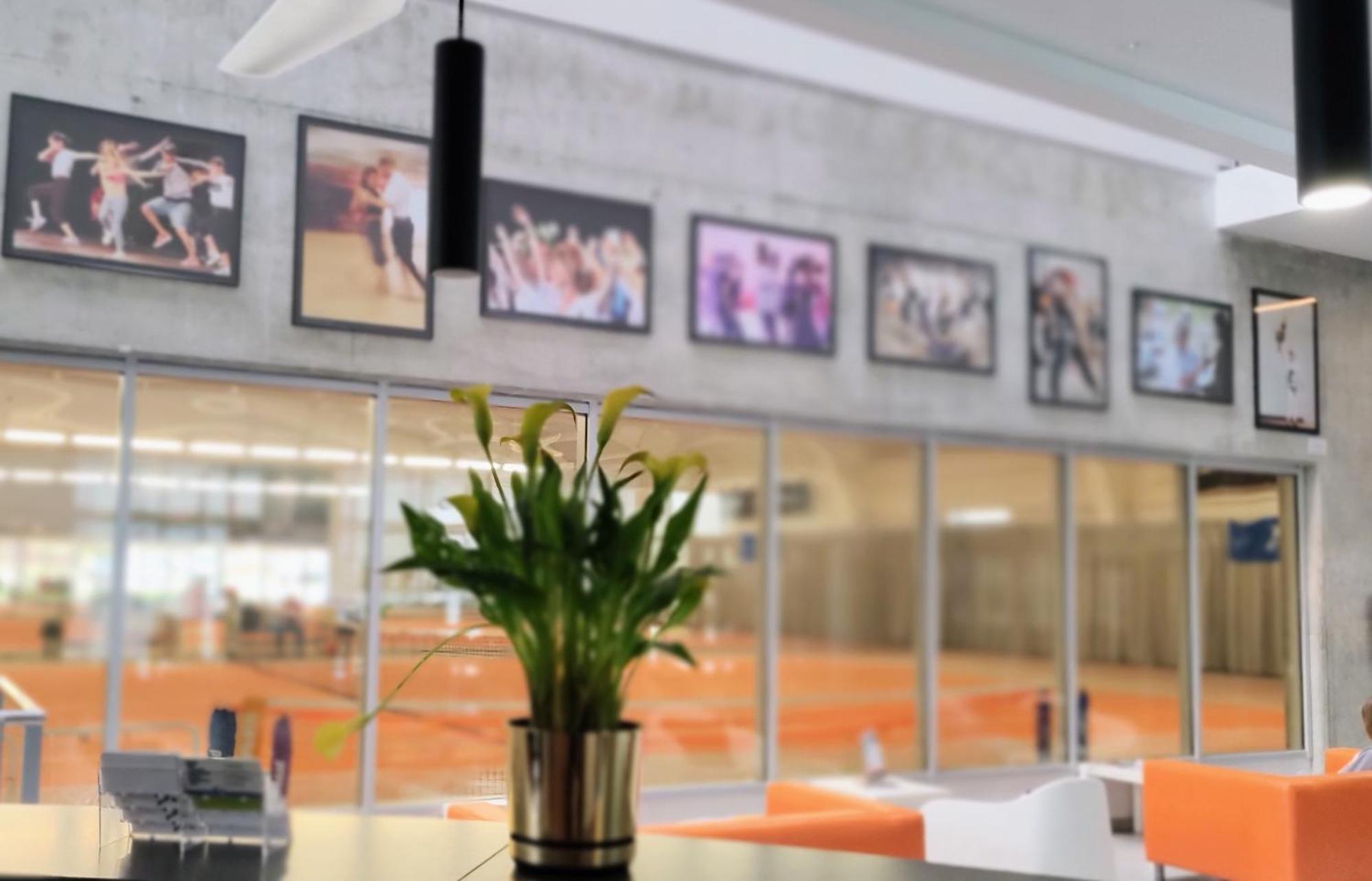 Hotel Fairplayce بوزنان المظهر الخارجي الصورة